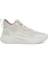 Championes de básquet Under Armour Curry 3z 24 Sde, color blanco con detalles multicolor en el interior del cuello. Confeccionados con parte superior de gamuza y malla, y suela de goma resistente.