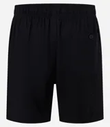Bermuda masculina de corte recto y color beige, con cintura elástica, cordón ajustable y bolsillos laterales. Pertenece a la marca Ripping.
