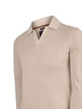 Sweater de punto RKF modelo Rocco para hombre, color beige, de manga larga, con diseño acanalado vertical y cuello polo con escote en V.