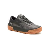 Sneaker Cat modelo Amp, color negro con textura metalizada, cordones negros y suela de plataforma dentada en color caramelo.