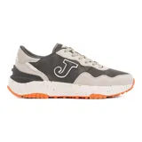 Championes Joma C367 de estilo casual, con corte de textil transpirable y refuerzos de serraje. Suela de caucho reciclado, plantilla de materiales reciclados y mediasuela de phylon reciclado.