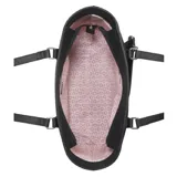 Cartera tipo tote bag Guess grande de color negro, con asas dobles para hombro, bolsillo frontal externo y un monedero o neceser colgante estampado con el monograma de la marca. Cuenta con herrajes plateados y el logo de Guess en la parte frontal.