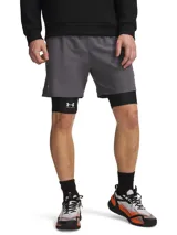 Short deportivo Under Armour modelo Vanish Woven de color gris, con cintura elástica y bolsillos abiertos para las manos.
