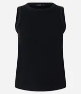 Musculosa de ribana de algodón con elastano, diseño ajustado al cuerpo, cuello redondo alto y sin mangas.