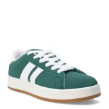 Championes urbanos de estilo clásico, color verde con detalles en blanco en los laterales y cordones. Presentan una suela de plataforma blanca con base de goma color caramelo.