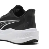 Championes Puma modelo Dasher Lite, color negro con detalles blancos y suela alta. Diseñados para running y training.