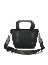 Cartera tipo tote Hush Puppies de poliéster color gris, con asas de mano con el nombre de la marca impreso, bolsillo frontal con cierre y tiradores de cordón, y correa ajustable y desmontable.