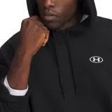 Canguro Under Armour modelo UA Rival FLC Hoodie, color negro, con capucha con cordón ajustable, bolsillo frontal tipo canguro y el logo de la marca bordado en el pecho.