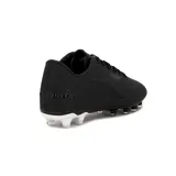 Championes de fútbol Diadora Striker II MD, color negro con logo de la marca en charol negro.