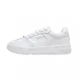 Championes Vans modelo Upland, de diseño urbano y estilo retro. Presentan una silueta de caña baja en color blanco total, confeccionados con paneles de cuero sintético y detalles perforados en los laterales. Cuentan con una suela de plataforma robusta y cierre mediante cordones al tono.