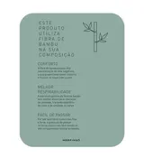 Camisa de manga corta con cuello inglés y cierre frontal abotonado, confeccionada en una mezcla de fibras de bambú, viscosa, poliéster y elastano. Presenta un diseño liso y entallado.