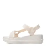 Sandalia de plataforma Azaleia modelo Olivia, color beige, con tiras anchas ajustables y diseño ergonómico.