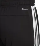 Pantalón de training Adidas color negro, corte clásico con perneras ajustadas en el puño. Presenta cintura elástica con cordón ajustable, bolsillos laterales con cremallera y tres franjas blancas verticales a lo largo de las costuras laterales.