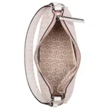 Cartera Guess modelo Jillian, de formato compacto con cierre superior. Presenta un diseño estampado con el logo de la marca en color rosa y blanco, con herrajes plateados, asa corta para llevar al hombro y correa larga ajustable y extraíble.