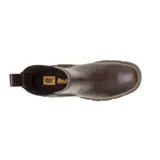 Bota tipo Chelsea de Caterpillar, confeccionada en cuero envejecido color marrón oscuro. Presenta paneles laterales elásticos, tirador en la parte superior y suela de goma dentada para mayor tracción.