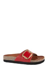 Sandalias marrones de cuero con suela tipo corcho y una tira ancha en el empeine con hebilla metálica grande.
