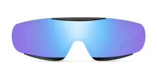 Lentes de sol con montura envolvente negra y lentes reflectantes azules. Protección UV400.