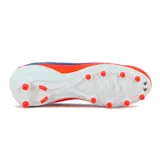 Championes de fútbol Austral modelo Blast, con diseño en azul y naranja, cordones azules y suela con tapones para césped.