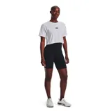 Calza biker Under Armour Motion color negro, de tiro alto y corte ajustado.