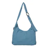 Bolso bandolera azul de tela con correa ancha ajustable y bolsillo externo.