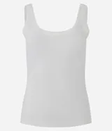 Musculosa básica de canalé azul marino, con escote redondo amplio y breteles anchos, de corte ajustado al cuerpo.