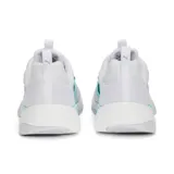 Championes Puma Zora blancos con detalles en lila y celeste.