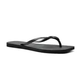 Ojotas Havaianas Square color negro, con suela texturizada y tiras finas con logo en relieve.