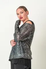 Blusa de fiesta con lentejuelas plateadas y verde esmeralda, forrada en viscosa, con escote en V y mangas tres cuartos.