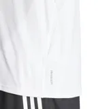 Remera deportiva Adidas Adizero Essentials, color blanco, de manga corta y cuello redondo, con ajuste ceñido. Presenta el logo de las tres barras en negro en el pecho.