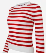 Suéter de punto con cuello redondo y rayas horizontales rojas y blancas.