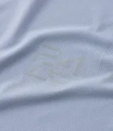 Remera masculina Get Over de poliamida con tecnología Dry, color celeste, cuello redondo, manga corta y estampa lettering en el pecho.