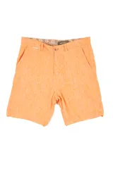 Short de lino orgánico para hombre de la marca Rockford, modelo SHT-LINEN-SUM22, en color rosado. Presenta un calce relajado, bolsillos frontales y traseros, cierre frontal con botón y trabillas para cinturón.
