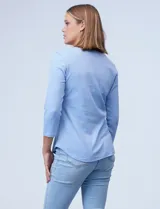 Remera negra de algodón, marca Ruby Rd, con mangas 3/4 y escote redondo.