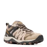 Championes de trekking Merrell Accentor 3, color beige con detalles en marrón oscuro y naranja. Diseño con malla transpirable y refuerzos de gamuza, suela de goma con relieve para mayor tracción y cordones reforzados.