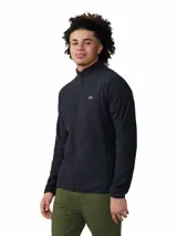 Campera polar con cierre frontal completo, cuello alto y mangas raglán. Cuenta con dos bolsillos laterales con cierre y logo de la marca bordado en el pecho.