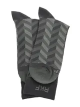 Medias de caña media confeccionadas en fibra de bambú, con diseño de patrón en zigzag en tonos gris y negro. Presentan el logo de la marca tejido en la parte superior y talón reforzado.