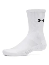 Medias deportivas tipo crew de Under Armour, confeccionadas en tejido de mezcla de algodón con paneles de malla para mayor transpirabilidad y amortiguación media en la planta del pie. Presentan el logo de la marca bordado en color negro sobre fondo blanco.