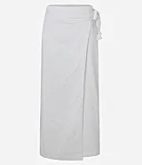 Pollera midi recta color blanco, de laise con bordados geométricos y lazo en la cintura.