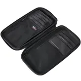 Billetera Rip Curl modelo Flight Travel, color negro, de diseño rectangular con cierre perimetral y el logo de la marca estampado en el frente.