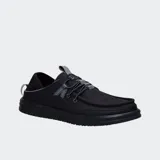 Zapatillas Hey Dude modelo Bradley Blipper Nylon, color negro con detalles en gris, confeccionadas en nylon con sistema de cordones elásticos y suela dentada.