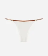 Bombacha de bikini colaless de color blanco con ribetes y tiras finas en tono marrón, confeccionada en microfibra con poliamida y elastano.
