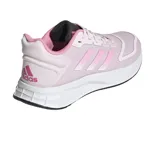 Championes de running adidas Duramo SL 2.0, color rosa con detalles en blanco y negro. Presentan el diseño clásico de las tres tiras laterales, suela con tecnología Lightmotion para mayor amortiguación y cierre con cordones.