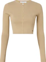 Cárdigan cropped de punto de canalé color beige, con cierre de corchete, mangas largas y logo bordado de Calvin Klein en el bajo.
