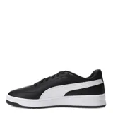 Championes Puma modelo Court Classic Clean, de diseño urbano inspirado en el baloncesto retro. Presentan un exterior de material sintético blanco con la icónica franja lateral de la marca en color negro. Cuentan con cierre de cordones, interior forrado y plantilla SoftFoam+ para mayor amortiguación.