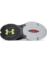 Championes Under Armour modelo UA ARC 96, con diseño retro-futurista. Presenta una parte superior de malla técnica con superposiciones de cuero y paneles laterales translúcidos. Incorpora amortiguación UA HOVR de doble densidad en la mediasuela y suela de goma de alta durabilidad.