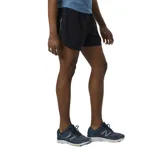 Short deportivo New Balance Impact Run de 5 pulgadas, color azul marino, con cintura elástica y logo reflectivo en la pierna.
