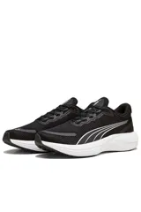 Championes deportivos Puma modelo Scend Pro, color negro con suela blanca y detalles en blanco, diseñados para running y entrenamiento.