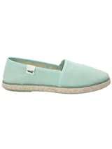 Alpargata estilo slip-on RKF modelo Maya, confeccionada en algodón orgánico color celeste, con suela de goma revestida en yute trenzado.