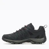 Championes de trekking Merrell modelo Accentor 3 Sport GTX, color negro con detalles en naranja. Confeccionados con membrana impermeable Gore-Tex, parte superior de cuero sintético y malla, puntera protectora de goma y suela de alta tracción.