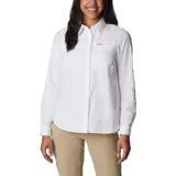 Camisa de manga larga Columbia modelo Silver Ridge 3.0, color blanco, con cuello clásico, cierre frontal de botones, bolsillos en el pecho y ventilación trasera.